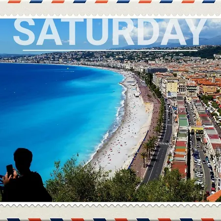 Bonaparte, Bienvenue Dans Le Quartier Du Port, Le Quartier De Avec Son Ambiance Estivale Qui Respire Les Vacances, Rafraichissement Garantie Pour Arrivee Toute En Douceur Nice