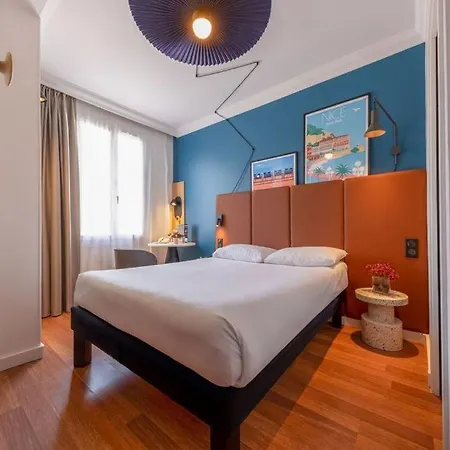 Ibis Centre Notre Dame מלון