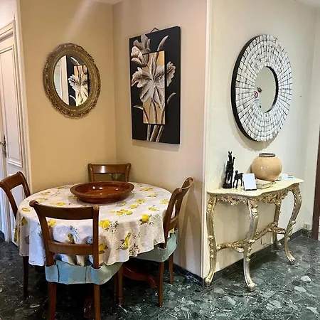 Apartment Center Aviva's-home