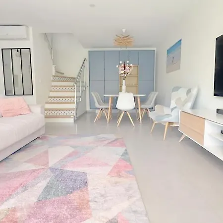The Flower Garden Apartment