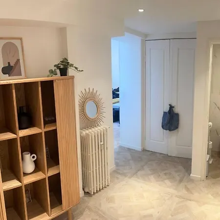 Apartament 4 Stars Palais Hermitage, 5 Pers, Ac, Full Confort *