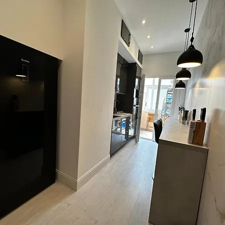 Pret De La Apartment