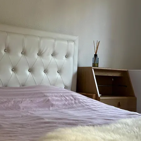 Apartment Pret De La
