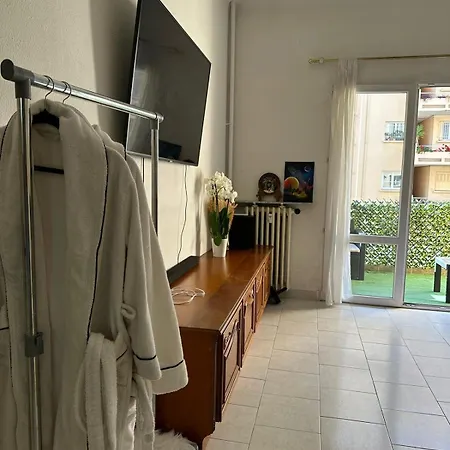 Apartment Pret De La Nice