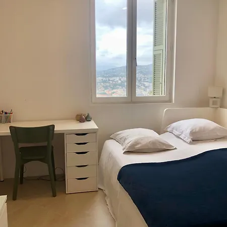 Appartement Jardin Avec Jacuzzi, Vue Et Montagne, Clim & Parking Nice