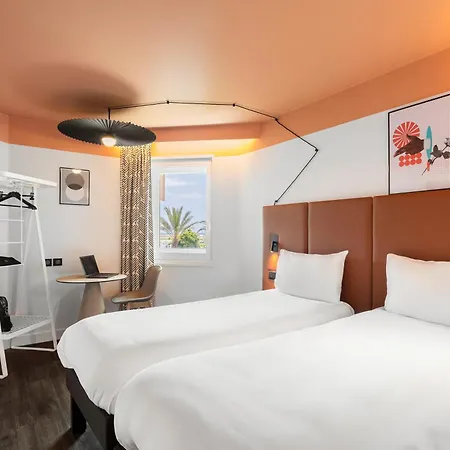 Ibis Aeroport Promenade Des Anglais 3* Nice