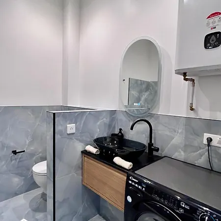 Luxurious - Seaside - Bath - Wifi - Ac * 니스