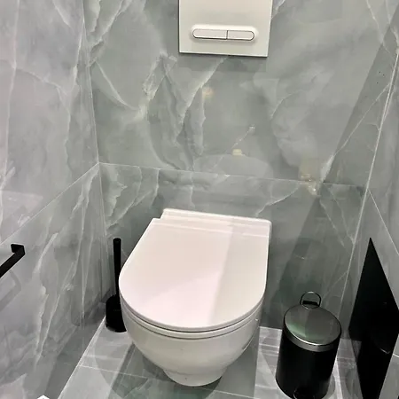 Luxurious - Seaside - Bath - Wifi - Ac 아파트