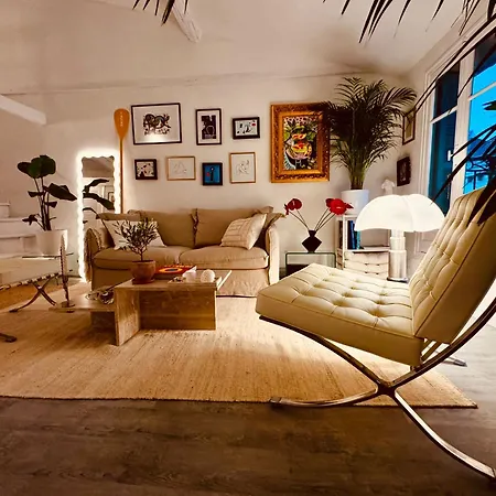 Superbe Duplex Entre Le Vieux Et La Prom Apartment *