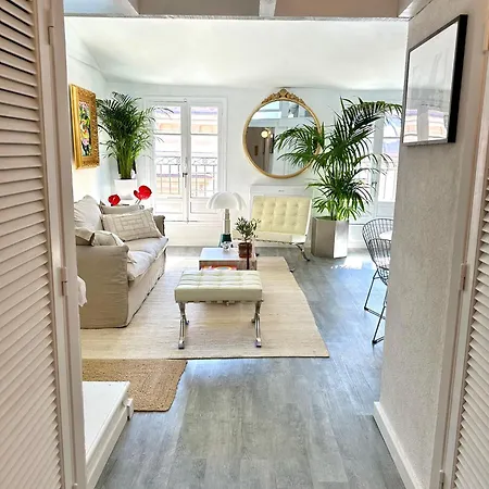 Superbe Duplex Entre Le Vieux Et La Prom Apartment *