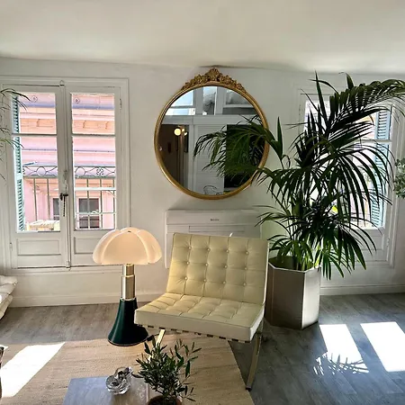 Superbe Duplex Entre Le Vieux Et La Prom * Nice
