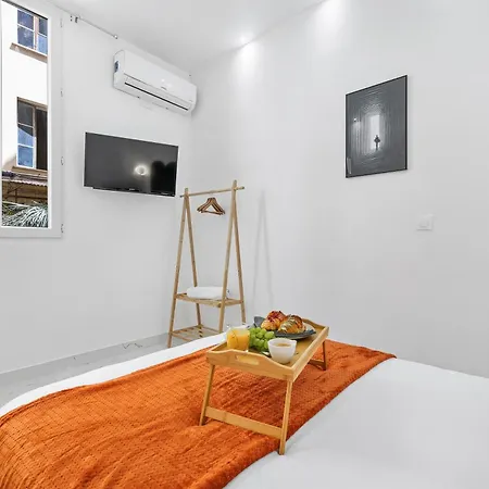 公寓 2 - Hyper Centre - Air-conditioned - Terrace - Quiet - Tramway - Equipped Kitchen - Wifi 尼斯