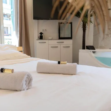 Les Orangers Lejlighedshotel *
