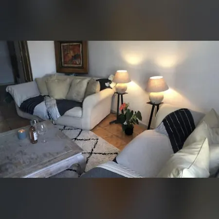 Homestay Near Port In A Shared