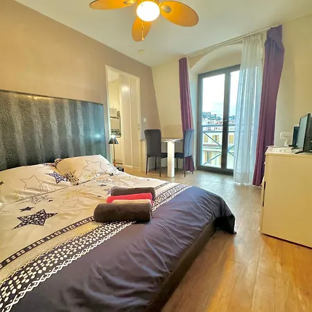 Apartment Centre, Magnifique Proche Nizza