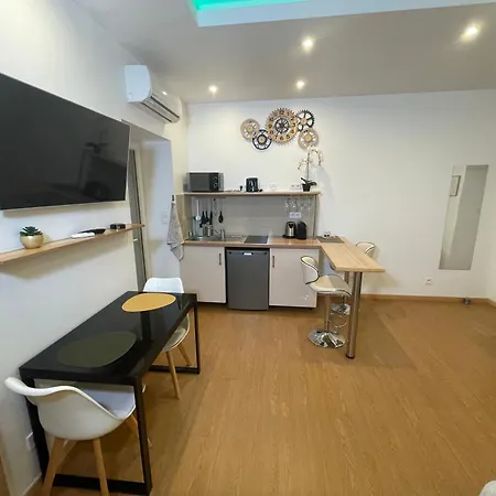 Apart Otel Akantha Nice