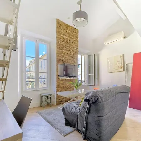 Cosy Duplex, Hyper Centre, Wifi,air Conditionner Apartment