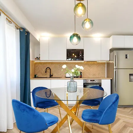 Appartamento Bel Port De Avec Terrasse, Parking Nizza