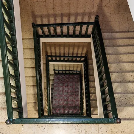 Appartement Petit Joyau Dans Le Vieux *