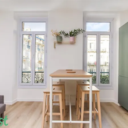 Appartement Contemporain Centre Et Plages Nice