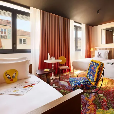 Mama Shelter Hotel