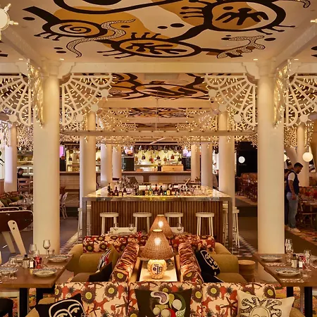 Hotel Mama Shelter