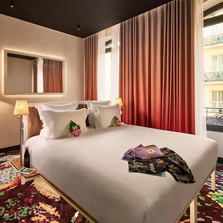 Mama Shelter Hotel 4*