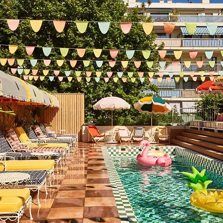Mama Shelter Hotel 4*