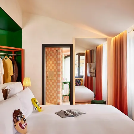Hotel Mama Shelter