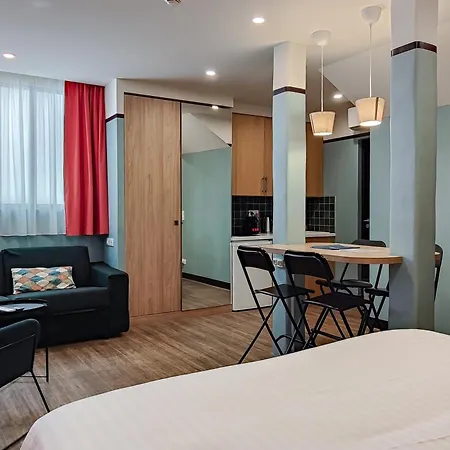 Hotel De France, Un Ammi 3*