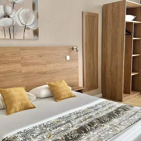 Hotel Helvetique 3*