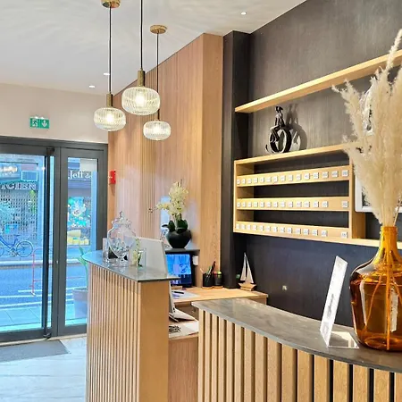 Hotel Helvetique Nice