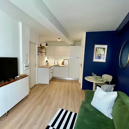 Cosy 1 Bedroom Place Massena 아파트 니스