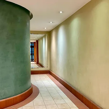 Risso - Charming One Bedroom With A Balcony Daire Nice
