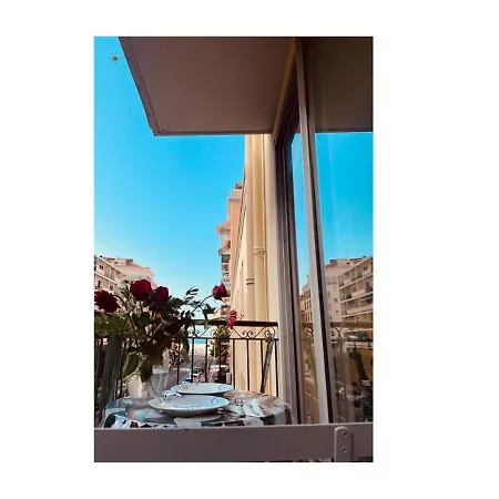 - Port De Apartment