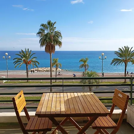 Charming T1 With Terrace And Sea View Appartement