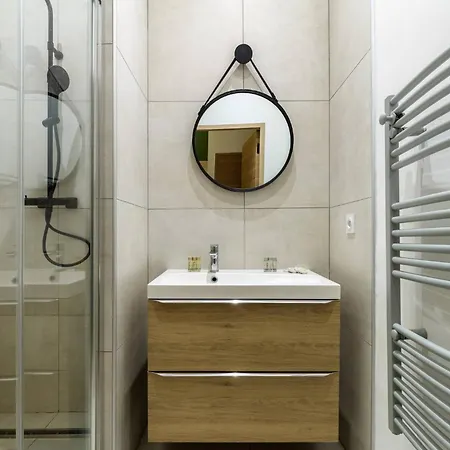 Apartamento Joli 2 Pieces Au Port De Niza