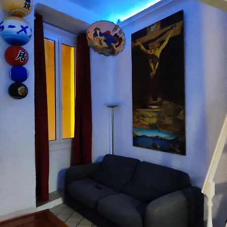 Vieille Apartment