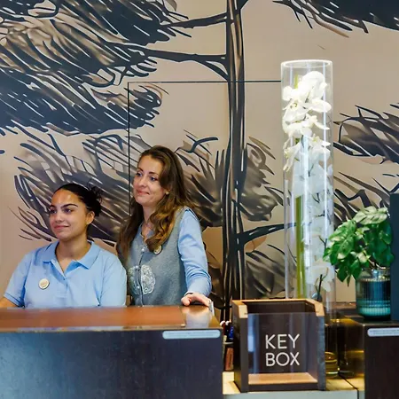 Adagio Centre מלון דירות 3*