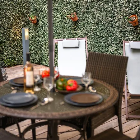 Charme Nicois Avec Terrasse En * Nice