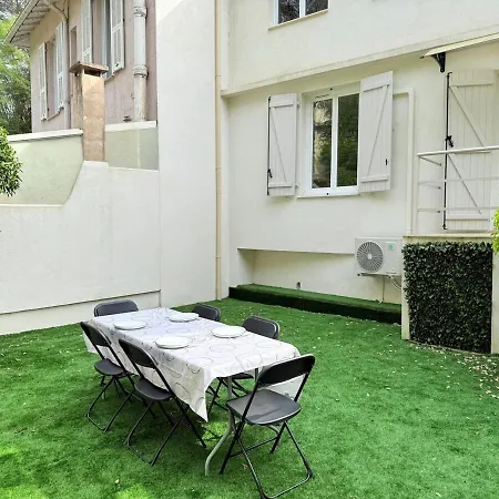 Vakantiehuis Modern House Fabron, Garden, Air Conditioning Nice