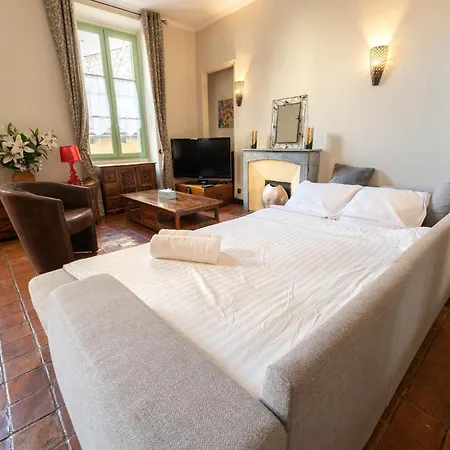 Apartment Spacieux 2p Centre Climatise