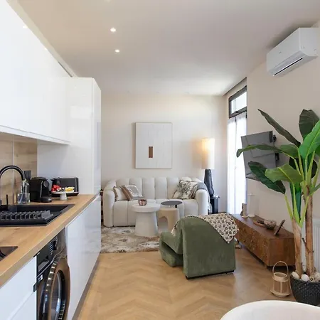 Appartement #52 Etoile ,central, Balcony, Ac-5 Min P Massena *