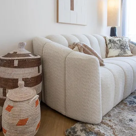 #52 Etoile ,central, Balcony, Ac-5 Min P Massena Appartement *