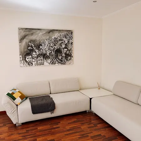 Appartamento Hyper-centre, Air-conditioned With Balcony
