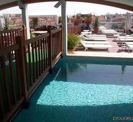 Goldstar & Hotel Nice