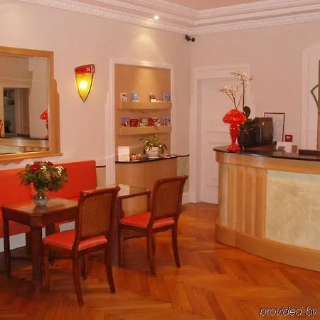 Le Meurice Отель