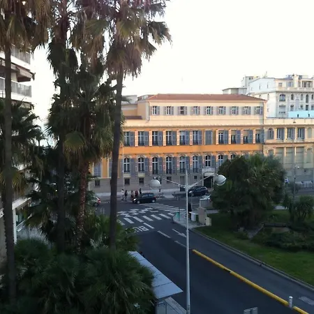 Carlone Hotell Nice