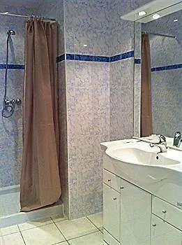 Hotell Paradis 2*