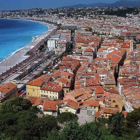 Mercure Promenade Des 4*